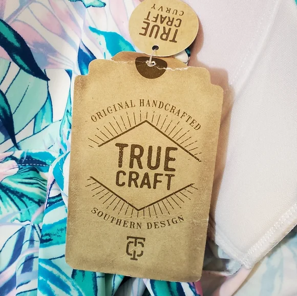 True Craft Tropical Floral Printed Tankini Swim Top - Picture 9 of 11